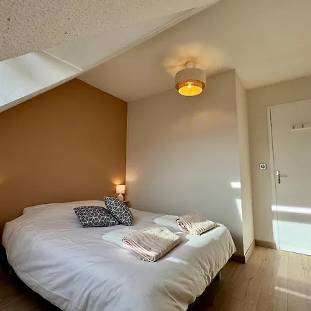 Apartment Spacious With Balcony Annecy