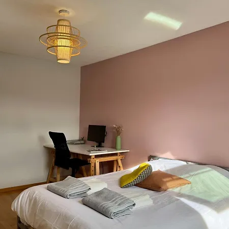 Spacious With Balcony Apartment