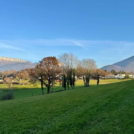 Spacious With Balcony Lejlighed