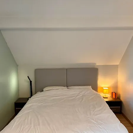 Spacious With Balcony Lejlighed